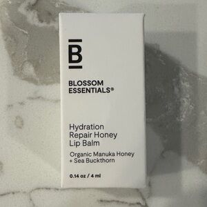 🌸5/$25🌸 Blossom Essentials hydration repair honey lip balm